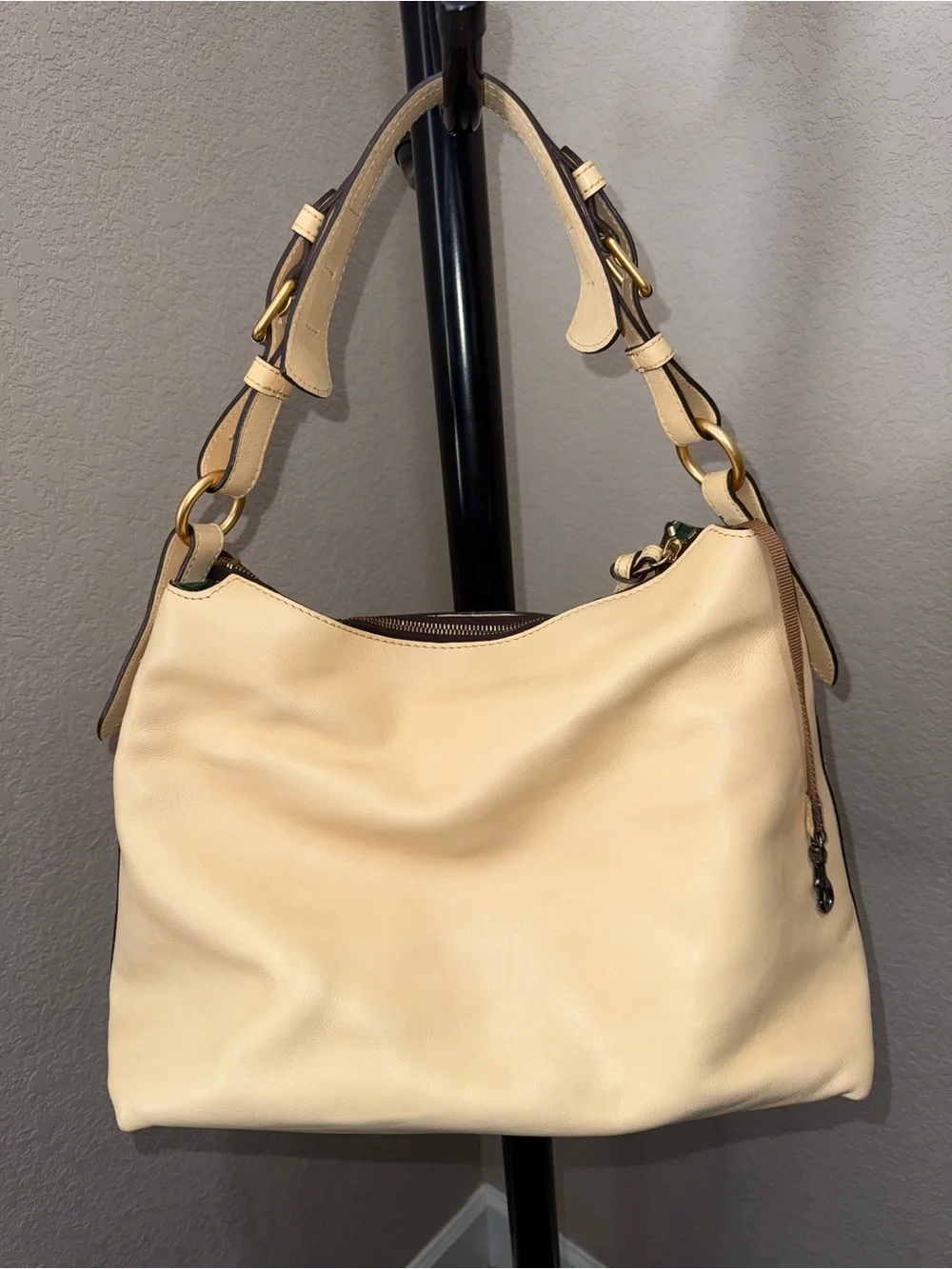 Dooney & Bourke Cream Florentine Kingston